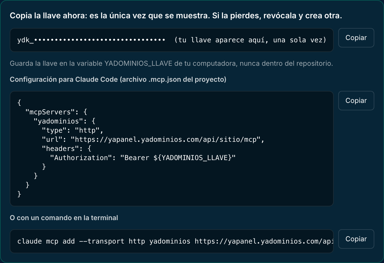 La llave recién creada (tapada en esta imagen) y la configuración de Claude Code lista para copiar
